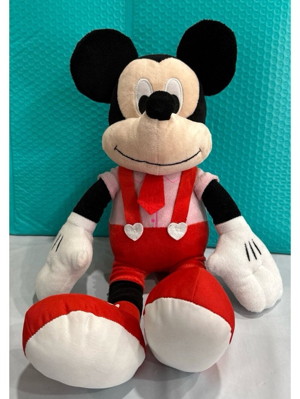 Disney Mickey Mouse Valentine Sweetheart Plush 20in Tall